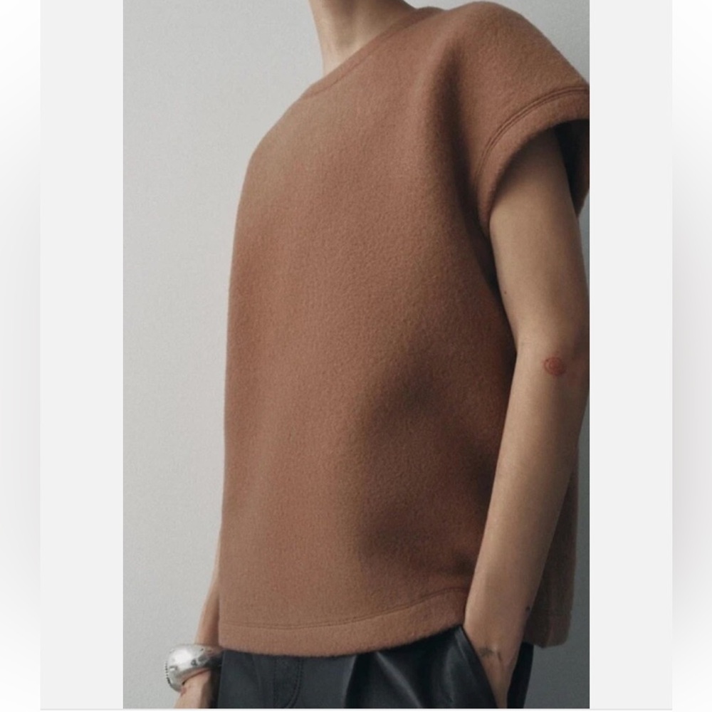 Zara crew neck sweater
